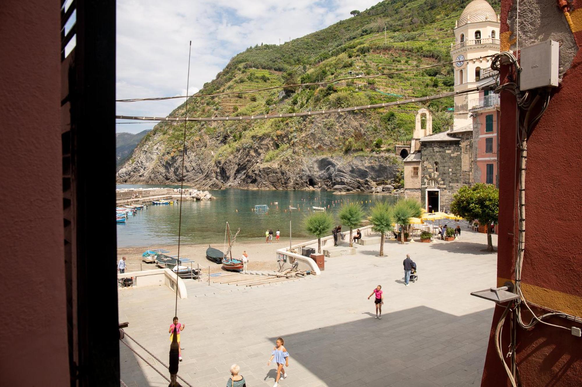 The Vernazza Main Plaza - Rooms & Suites 外观 照片